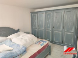 apartament-2-camere-la-vila-curte-si-parcare-zona-centrala-1