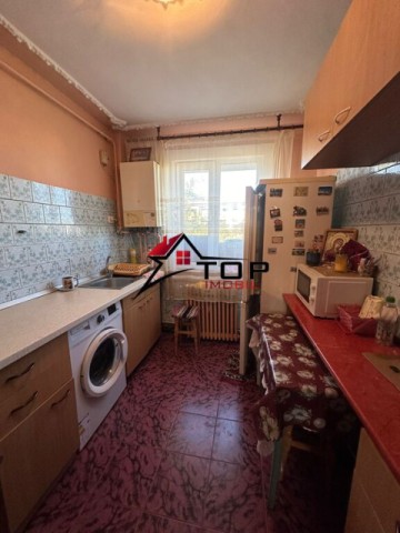 apartament-3-camere-decomandat-podu-ros-splai-bahlui-1