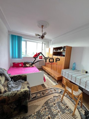 apartament-3-camere-decomandat-etaj-intermediar-tatarasi-5