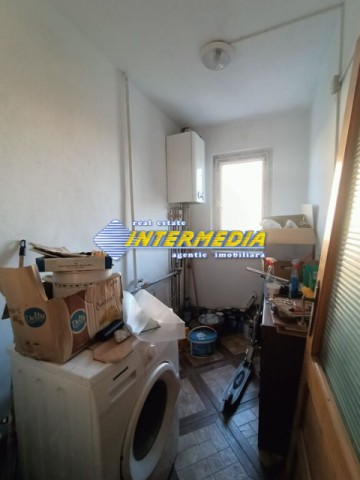 vanzare-apartament-4-camere-modificat-in-3-alba-iulia-cetate-bulevard-cu-bucatarie-mare-mobilat-si-utilat-complet-18