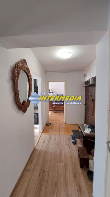 vanzare-apartament-2-camere-decomandat-54-mp-finisat-si-utilat-alba-iulia-cetate-3