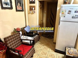 apartament-2-camere-decomandat-cetate-zona-mercur-de-vanzare-alba-iulia-7