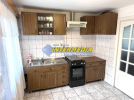 apartament-3-camere-90-mp-de-inchiriat-in-cetate-mobilat-5