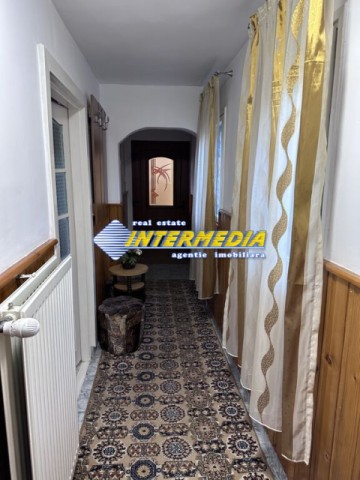 apartament-3-camere-90-mp-de-inchiriat-in-cetate-mobilat-7