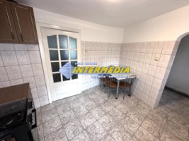 apartament-3-camere-90-mp-de-inchiriat-in-cetate-mobilat-14