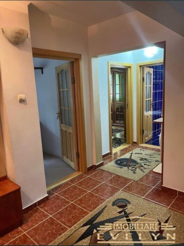 de-vanzare-apartament-cu-3-camereetaj-1-zona-capat-1-pret-83000-euro-negociabil-3