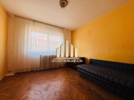 apartament-cu-3-camere-decomandate-centru-2