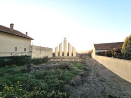 teren-intravilan-de-vanzare-partos-2