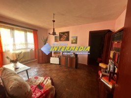 apartament-2-camere-cetate-arnsberg-bucatarie-mare-50-mp-etaj-intermediar-6