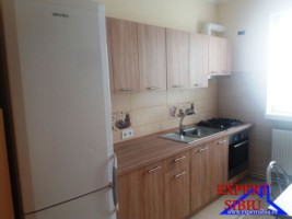 inchiriez-apartament-2-camererenovat-zona-mihai-viteazul-4