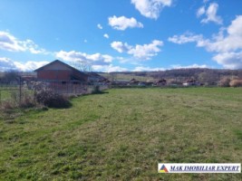 teren-intravilan-de-2240-mp-in-apa-sarata-campulung-muscel-ideal-pentru-constructii-rezidentiale-sau-industriale-2