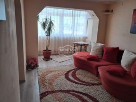 apartament-3-camere-zona-liceului-electro-renovat