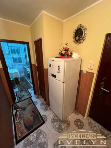 apartament-3-camere-parter-inalt-zona-ajofm-pret-60000-negociabil-5