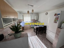 apartament-2-camere-54-mp-in-cetate-zona-mercur