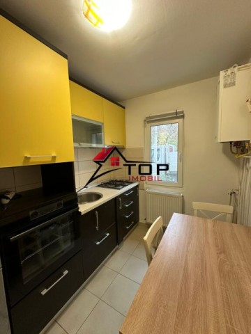 apartament-2-camere-podu-ros-pasapoarte-renovat-1