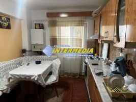 apartament-3-camere-decomandat-cetate-etaj-3-4