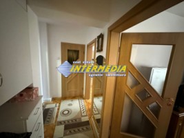 apartament-3-camere-decomandat-cetate-etaj-3-10