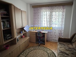 apartament-3-camere-decomandat-cetate-etaj-3-21