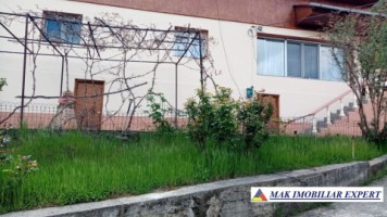 vila-cu-4-camere-si-teren-de-600-mp-de-vanzare-in-capul-piscului-godeni-arges-ideala-pentru-locuinta-rezidentiala-4