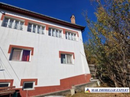 vila-7-camere-cu-teren-600-mp-de-vanzare-in-centru-campulung-muscel-arges