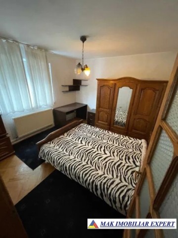 ocupat-martie-2025-inchiriez-apartament-2-camere-confort-1-etaj-3-flamanda-campulung-muscel-arges-3