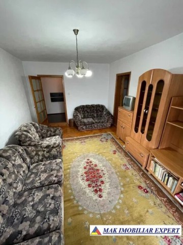 ocupat-martie-2025-inchiriez-apartament-2-camere-confort-1-etaj-3-flamanda-campulung-muscel-arges-1