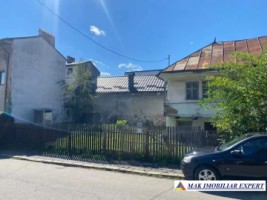 casa-monument-istoric-de-vanzare-cu-teren-221-mp-in-centru-campulung-mudcel-arges-oportunitate-unica-3