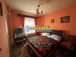 apartament-3-camere-decomandat-de-vanzare-alba-iulia-zona-cetate-12