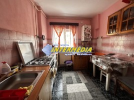 apartament-3-camere-decomandat-de-vanzare-alba-iulia-zona-cetate-14