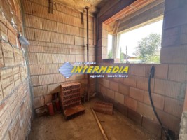 vanzare-casa-individuala-pm-la-rosu-cu-345-mp-teren-si-utilitati-in-alba-iulia-5