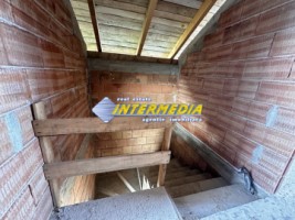 vanzare-casa-individuala-pm-la-rosu-cu-345-mp-teren-si-utilitati-in-alba-iulia-3