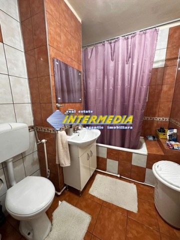 apartament-2-camere-decomandat-alba-sub-stadion-50-mp-9