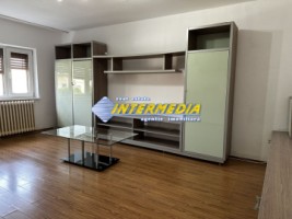 apartament-3-camere-68-mp-decomandat-etaj-1-de-vanzare-in-cetate-zona-mercur-11