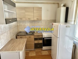 apartament-3-camere-68-mp-decomandat-etaj-1-de-vanzare-in-cetate-zona-mercur-14