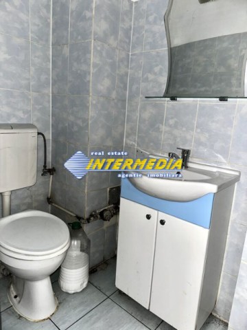 apartament-3-camere-68-mp-decomandat-etaj-1-de-vanzare-in-cetate-zona-mercur-16