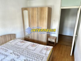 apartament-3-camere-68-mp-decomandat-etaj-1-de-vanzare-in-cetate-zona-mercur-21