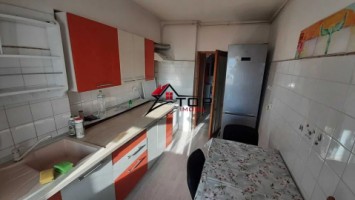 apartament-decomandat-3-camere-gara-1