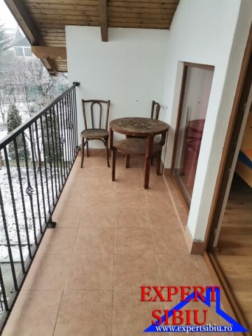 inchiriez-apartament-3-camere-la-vila-zona-selimbar-9