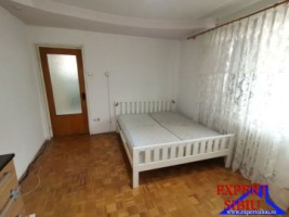 inchiriez-apartament-2-camere-decomandatzona-cedonia-3