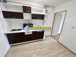 garsoniera-33-mp-de-vanzare-in-cetate-alba-iulia-etaj-3