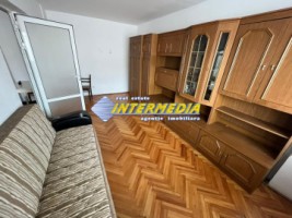 apartament-2-camere-deco-cetate-mercur-etaj-3-balcon-mare-alba-iulia-vanzare-2