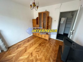 apartament-2-camere-deco-cetate-mercur-etaj-3-balcon-mare-alba-iulia-vanzare-5