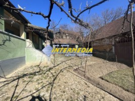 casa-frumoasa-cu-3-camere-de-vanzare-la-15-min-de-alba-iulia-cu-teren-de-1300-mp-16