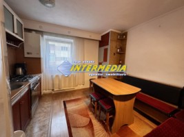 inchiriere-apartament-2-camere-cetate-piata-cu-bucatarie-mare-si-balcon-finisat-mobilat-complet-alba-3