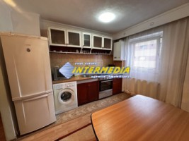 inchiriere-apartament-2-camere-cetate-piata-cu-bucatarie-mare-si-balcon-finisat-mobilat-complet-alba-13