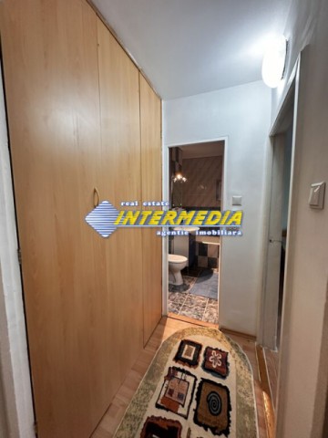 inchiriere-apartament-2-camere-cetate-piata-cu-bucatarie-mare-si-balcon-finisat-mobilat-complet-alba-18