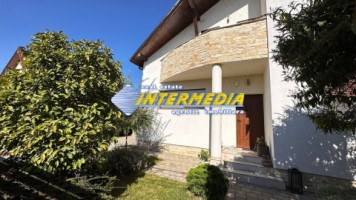 casa-individuala-deosebita-p-m-de-vanzare-in-alba-micesti-mobilata-si-utilata-complet-si-modern-26