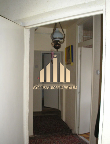 apartament-cu-2-camere-de-vanzare-ampoi-3-6