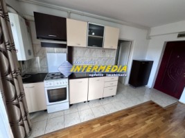 apartament-2-camere-mobilat-de-inchiriat-alba-iulia-centru-1