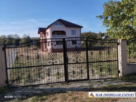 de-vanzare-vila-6-camere-teren-1022-mp-apa-sarata-campulung-muscel-arges-ideala-pentru-familii-sau-casa-de-vacanta